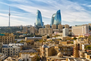 Знакомимся с Азербайджаном: выходные в Баку