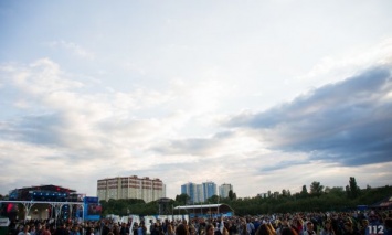 Панк-рокеры "Тараканы!" и "Порнофильмы" выступят на Atlas Weekend в Киеве