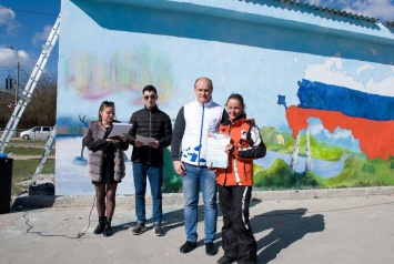 «Крымская весна» запечатлена в граффити