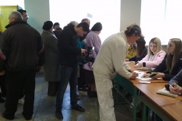 За первые три часа на выборах проголосовали 22% жителей Кривого Рога