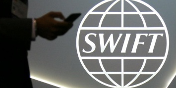 Работающие в России иностранные банки пригласят в отечественный аналог SWIFT