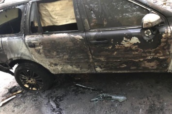В Днепре сожгли автомобиль редактора местной газеты