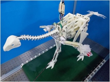 Ученые создали крылатого робота-динозавра
