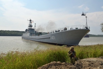 Кабмин одобрил передислокацию четырех кораблей и катеров ВМС из Одессы в Очаков