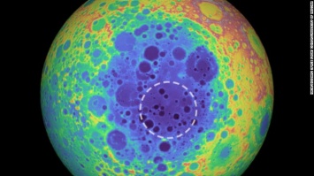Под поверхностью Луны обнаружен загадочный гигантский объект, - ученые