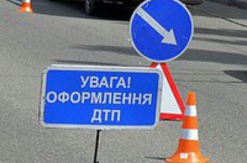 ЧП под Николаевом: столкнулись пассажирский и грузовой микроавтобусы, есть погибший