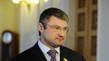 Сергей Мищенко вне закона: "честный кум" Пшонки обустроил целую империю, пока украинцы просят милостыню в переходах