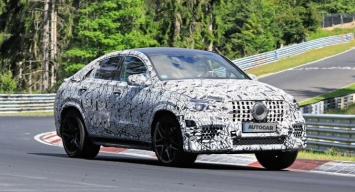 Новейший Mercedes-AMG GLE 63 Coupe попал в объективы шпионов на Нюрбургринге