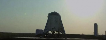 SpaceX не смогла поднять Starhopper на 150 метров, но попробует снова в ближайшие 24 часа