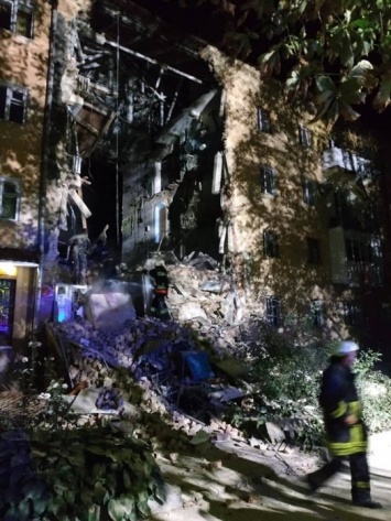 Стало известно о состоянии пострадавших из-за обрушения дома в Дрогобыче
