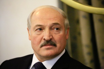 Росс назвал страны, в которых одновременно с Беларусью начнутся революции и исчезнут олигархи