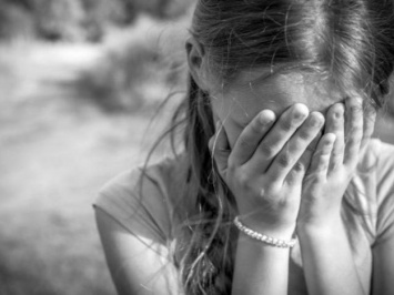 В Подольской районе неизвестный напал на 11-летнюю девочку: пытался изнасиловать