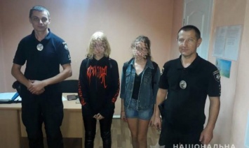 Две юные терновчанки рискнули, ради концерта «Sekret servise"в Павлограде, на велосипедах, проехать 24 км. и заблудились в ночи