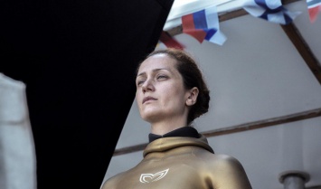 Фильм с Викторией Исаковой в роли «королевы фридайвинга» выйдет в марте 2020-го