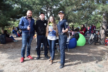 В Николаеве, в рамках всемирной акции, состоялся субботник в парке "Лески"
