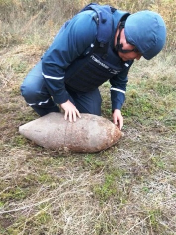 В Криворожском районе нашли 100-килограммовую старую бомбу