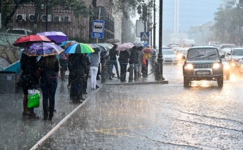 "Бабье лето" уходит: синоптики предупредили о резком похолодании и дождях