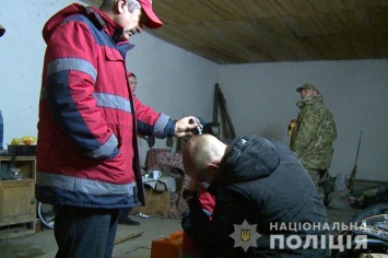 В Винницкой области двое человек удерживали в заложниках мужчину