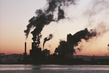 Названы самые загрязненные города Украины