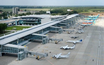Полиция может открыть дело из-за загрязнения воздуха в аэропорту "Борисполь"