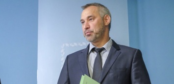 Переаттестация и громкие дела против экс-чиновников: Главное из интервью генпрокурора Рябошапки
