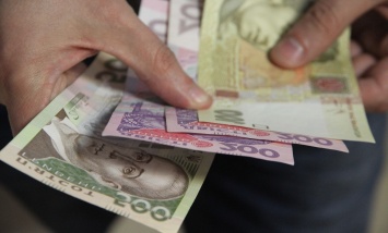 Фальшивые деньги в Украине: как распознать и что с ними делать