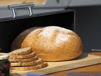 Черный хлеб не полезнее белого: врач рассказал о хлебных мифах