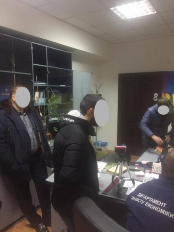 Дело подозреваемого в получении взятки начальника управления экологии Николаева передано в суд