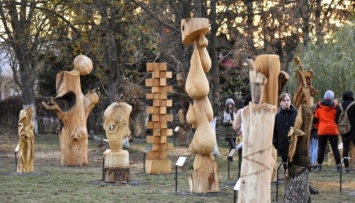 В Луцке создали парк уникальных скульптур