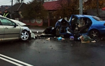 В Броварах столкнулись два автомобиля, есть жертвы и пострадавшие
