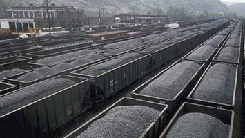 Прерванный транзит: «Центрэнерго» закупает уголь у сепаратистов через Швейцарию