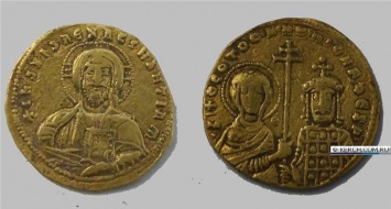 На Тамани обнаружен клад византийских монет X века