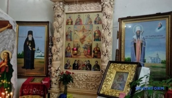 Епифаний в Чернигове освятил уникальную икону Покрова Пресвятой Богородицы