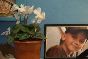''Внезапно посинел'': самое ядовитое растение Украины убило ребенка. Какое оно