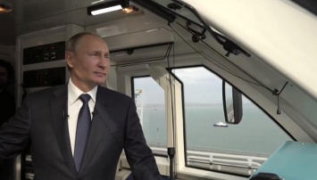 По шпалам через море. Как в Крым впервые после блокады пустили поезда. Фото и видео