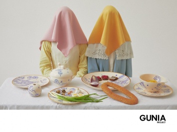 За стол и на стол: Gunia Project представили коллекцию к Рождеству
