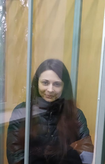 Суд освободил обвиняемую в госизмене Дарью Мастикашеву для обмена. Фото и видео