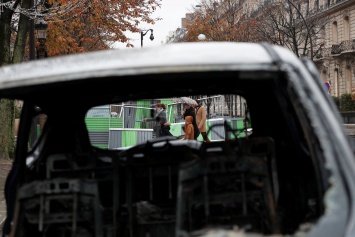 В Бердске активисту группы обманутых дольщиков сожгли автомобиль
