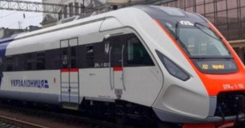 Не проработал и месяц: в Киеве заглох новый поезд за 177 миллионов