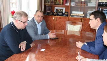 Консул Венгрии в Украине обсудил с мэром Трускавца реализацию совместных проектов