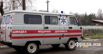 В Житомире мужчина умер в "скорой", которая сломалась в ста метрах от больницы