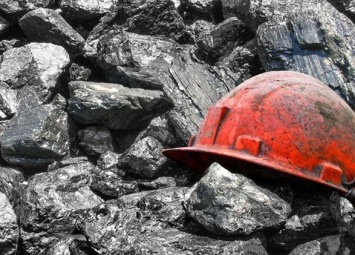 Кабмин выделил 163 миллиона на зарплату шахтерам Донбасса