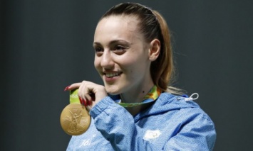 Олимпиада-2020: Впервые в истории эстафету олимпийского огня начнет женщина