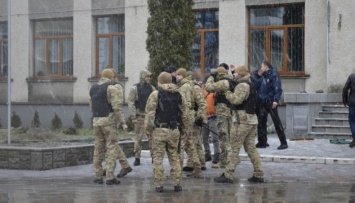 Задержали более 20 нападавших на Жмеринский горсовет