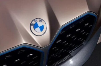 У марки BMW изменился логотип