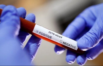 Появились детали о двух новых зараженных коронавирусом украинцах