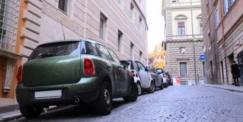 Автомобильный бизнес Италии переживает небывалое падение