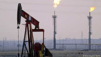 Путин предложил ОПЕК+ сократить нефтедобычу на 10 млн баррелей в сутки