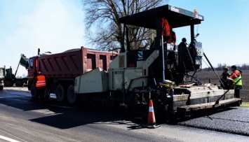 На Черниговщине начали ремонт стратегически важной дороги