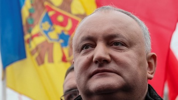 Президент Молдовы советует работодателям брать кредиты на зарплату